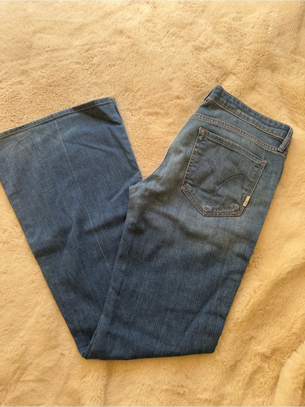 MOTHER Flare Jeans in Medium Blue Wash